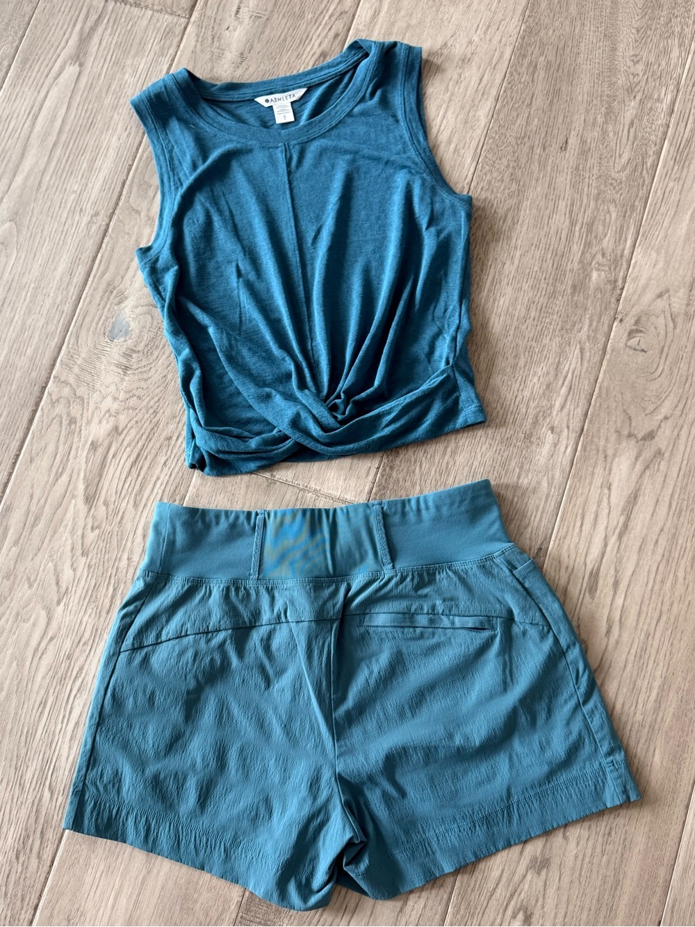 Athleta Teal Crewneck Tank Top and Short set